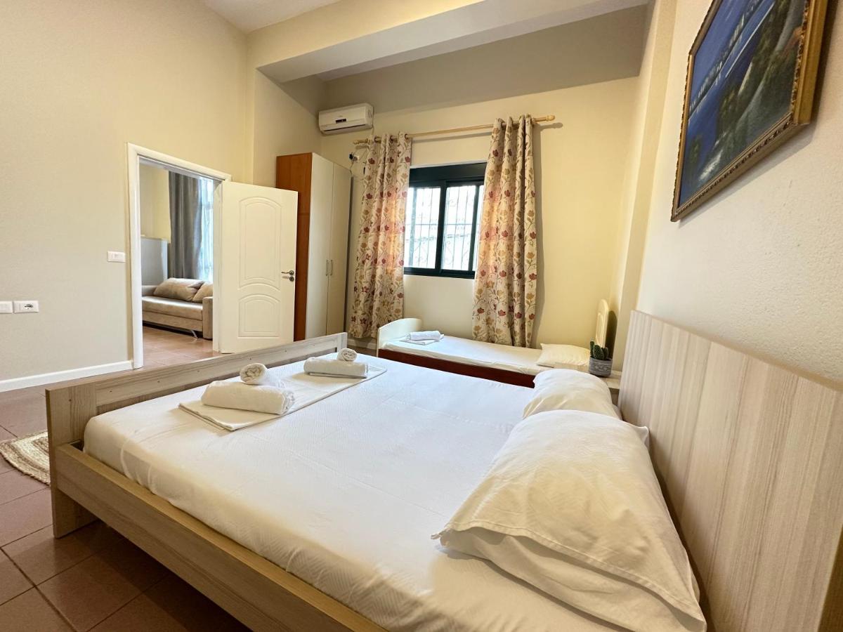 Rias Seaside Apartments Vlorë Eksteriør billede