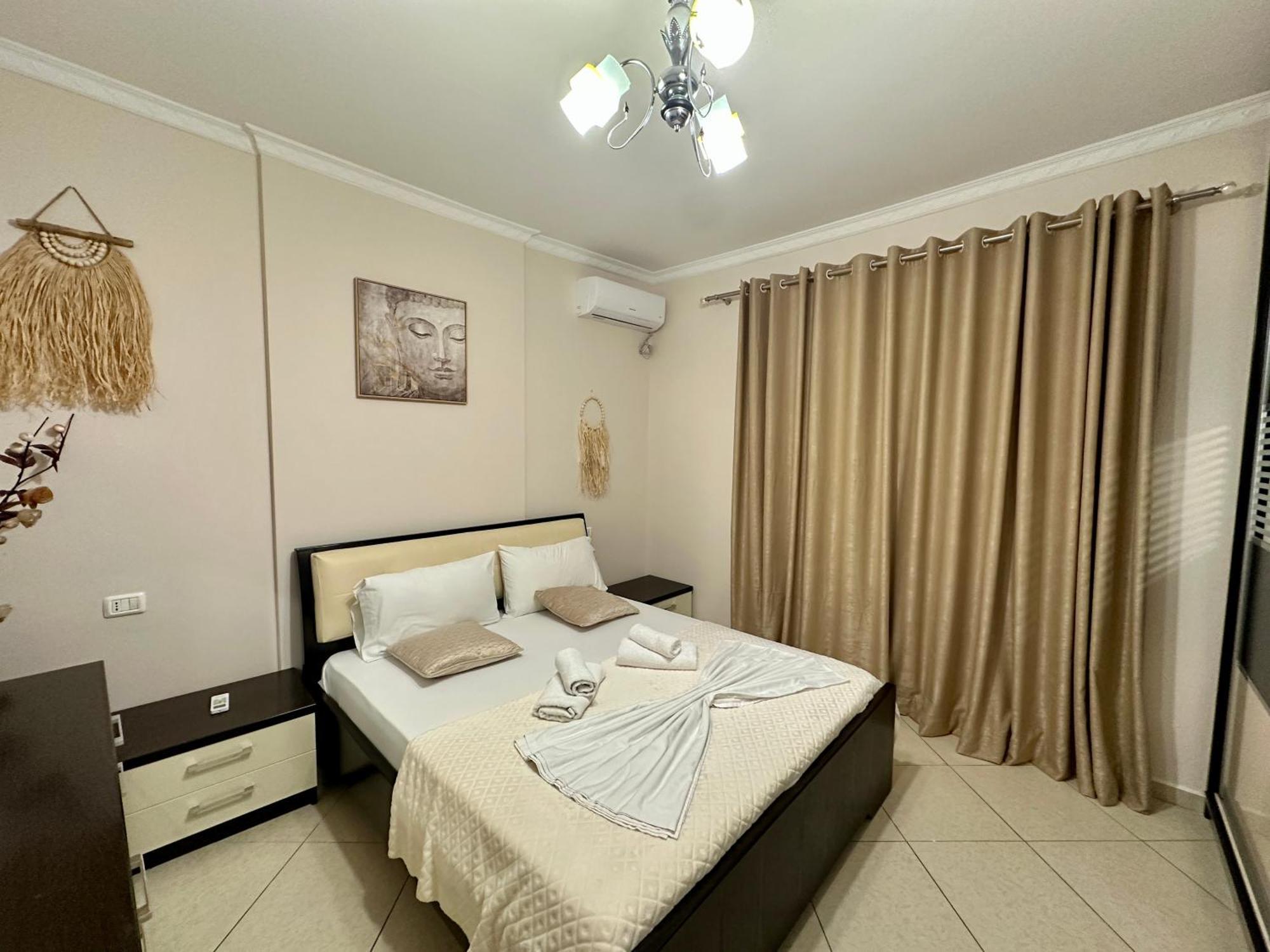 Rias Seaside Apartments Vlorë Eksteriør billede